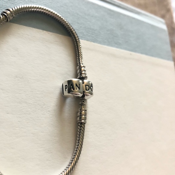 💕3/$85 PANDORA MOMENTS SNAKE CHAIN BRACELET 7.1” - Picture 5 of 10